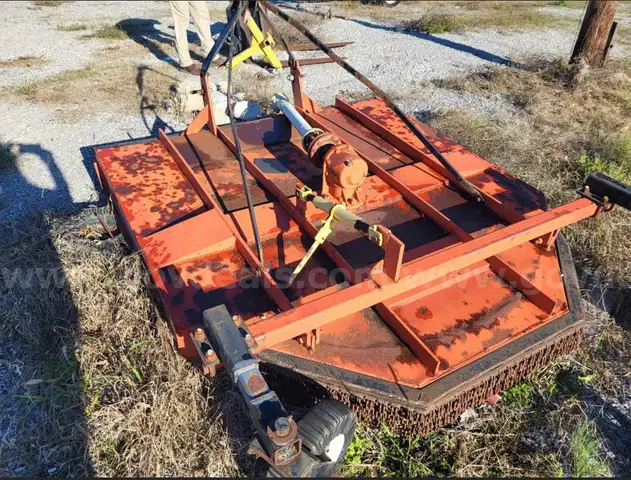 7-FOOT AGRI-CUTTER (BUSHHOG)