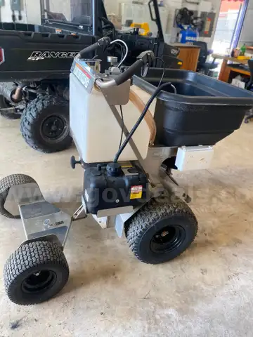 Ferris Spreader Pathfinder