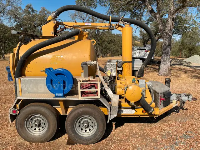 Pipe Hunter Hydro Vac Trailer