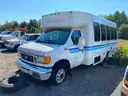 2004 Ford Econoline Bus
