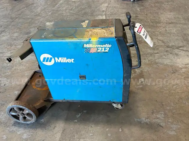 Millermatic  212D Welder