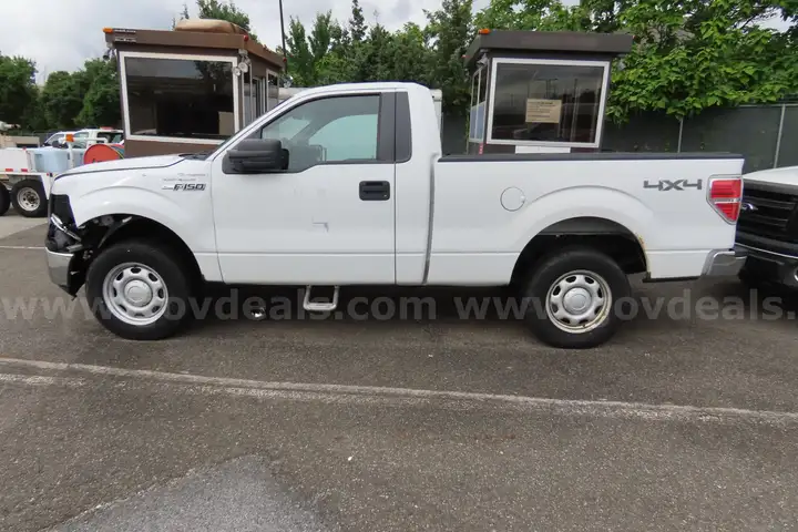 2013 Ford F-150 XL 6.5-ft. Bed 4WD (inspections/pickups by appointments only) must be towed