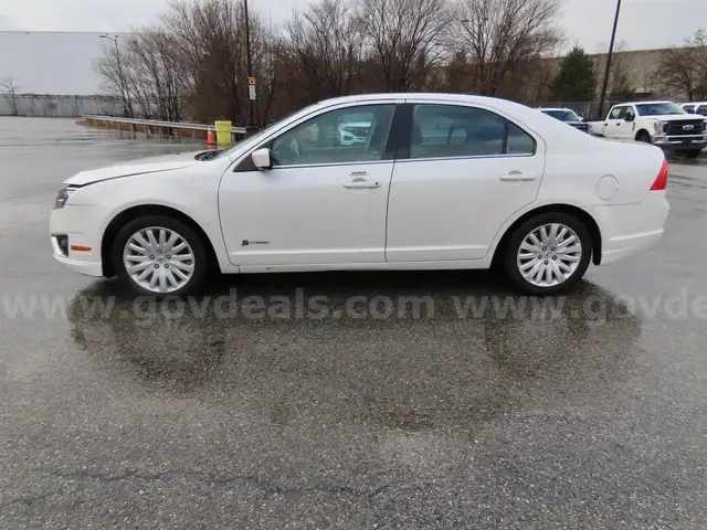 2010 Ford Fusion Hybrid