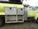 1993 Ford F700 Water Tanker - Ford V-8 7.0 L Engine