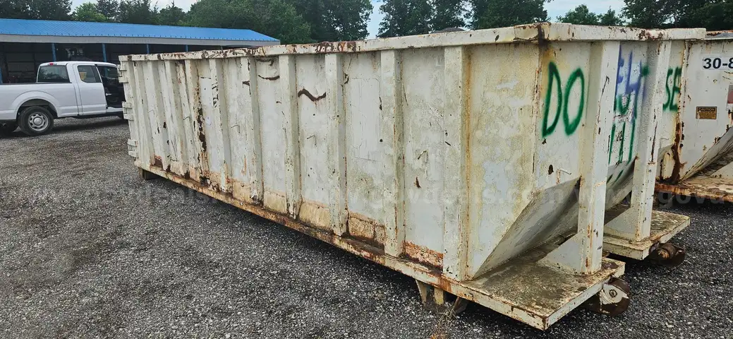 30 YARD ROLL OFF CONTAINER OPEN TOP - 3 OF 4