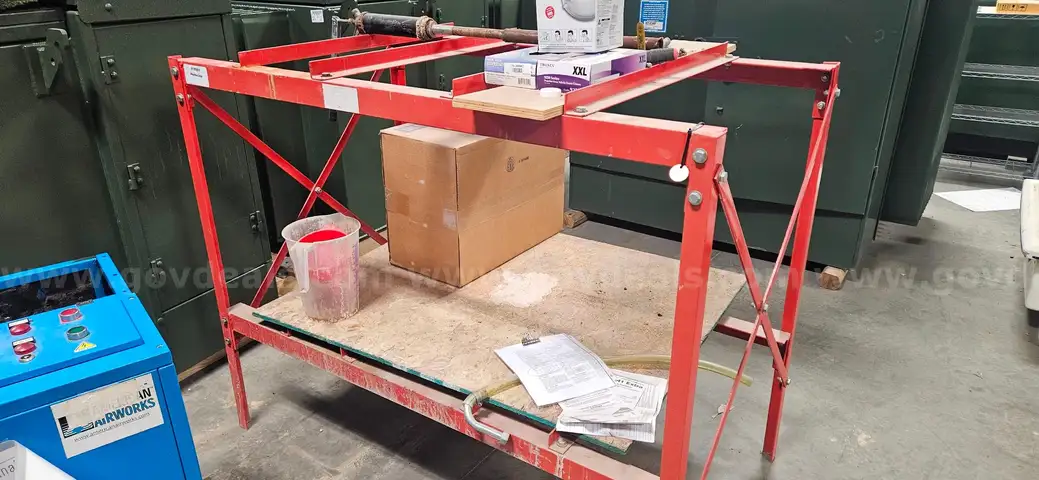 DRUM RACK STORAGE FOR LIQUIDS