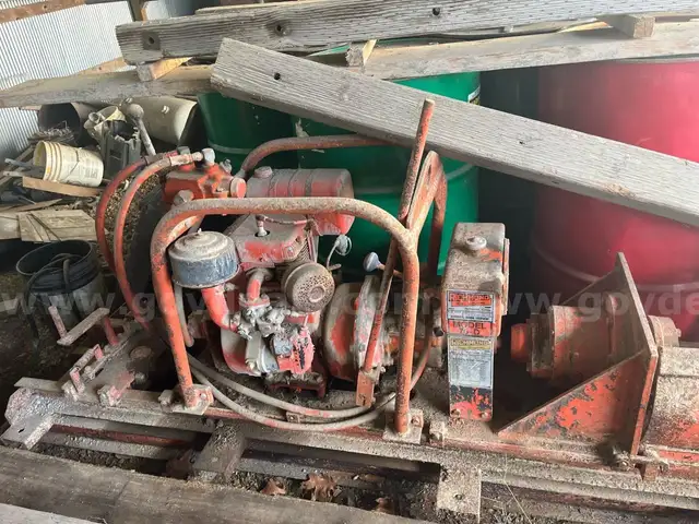 RICHMOND HORIZONTAL BOARING MACHINE