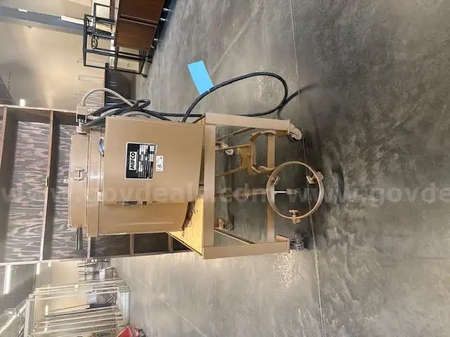 MIFCO Furnace with accessories
