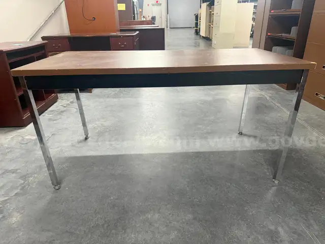 Wooden Desk W/Metal Legs