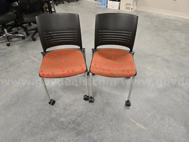 Set of 2 Rolling Office Chairs