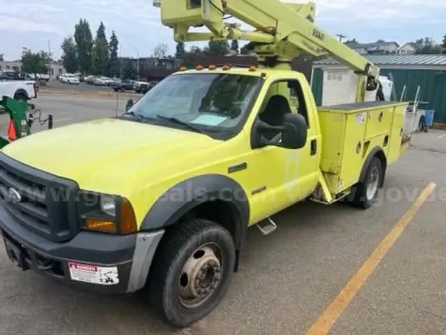2007 F550 4x4 Bucket Truck (ID#11763) (25-3344) 405