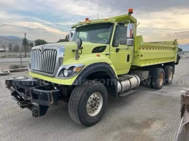 2012 International 7600 6x4 (ID#11797) (25-3398) 405
