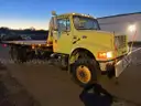 2002 International 4800 Tilt Bed 4x4 (ID#11876) (25-3667) 405