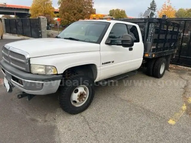 1999 Dodge Ram 3500 4x4 (ID#11928) (25-4284) 676