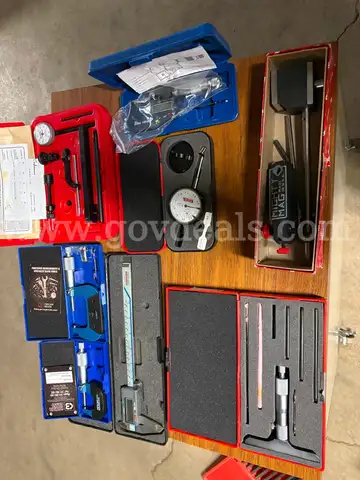 Micrometers &#x26; Dial Indicators/Calibers (ID #11946) (25-2657-27) 300