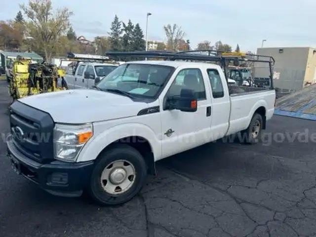 2012 F250 4x2 (ID#11995) (25-4251) 405