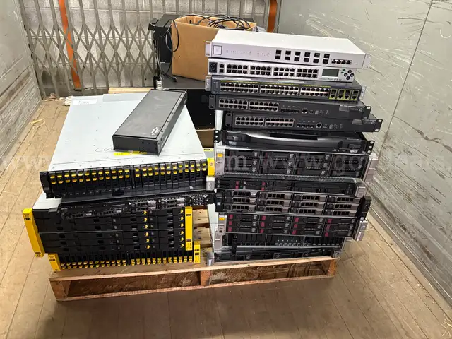 Misc. Electronics (2plts.) (ID #12153) (26-0231-13) 405