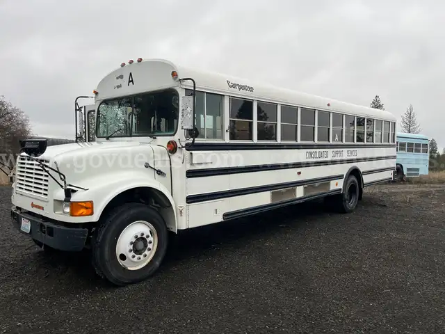 1992 International Bus (ID#125177) (25-4071) 300