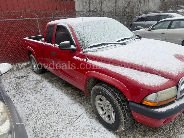 2004 Dodge Dakota Sport Plus Club Cab 2WD