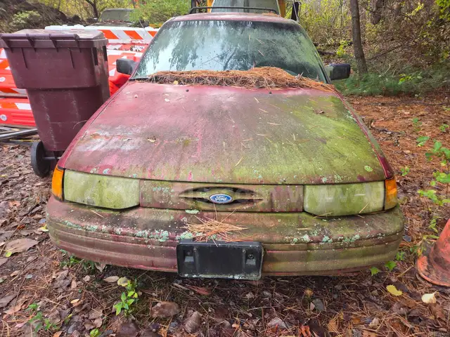 1996 Ford Escort Wagon