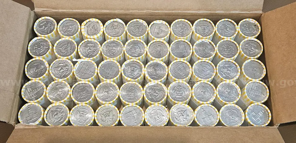 Case of 50 Half Dollar Rolls