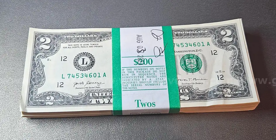 Bundle of 2 Dollar Bills from 2017 A