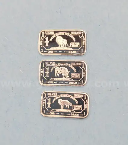 Set of 3 - Lion, Fox & Rhino One Gram Silver Bars
