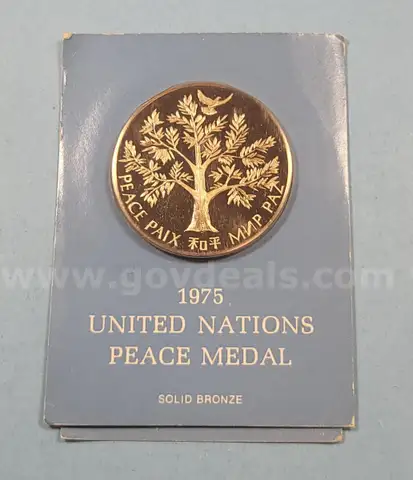 1975 United Nations Solid Bronze Peace Medal