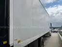 2011 International 4300 7.6 L6 Diesel box truck