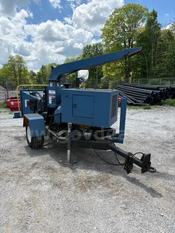 1998 WOOD CHUCK WOOD CHIPPER