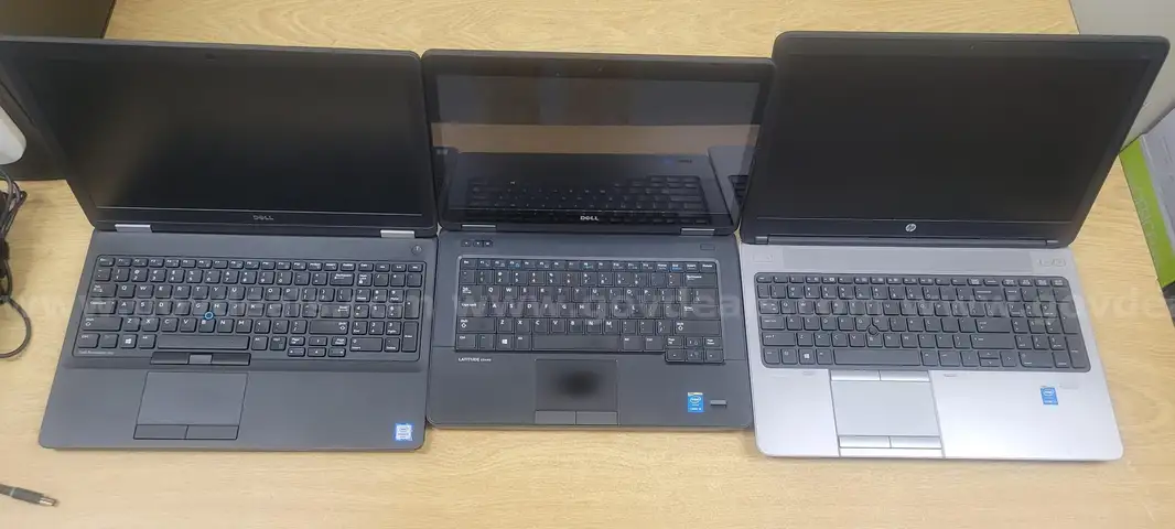 3 Laptops (1 HP &#x26; 2 Dell)