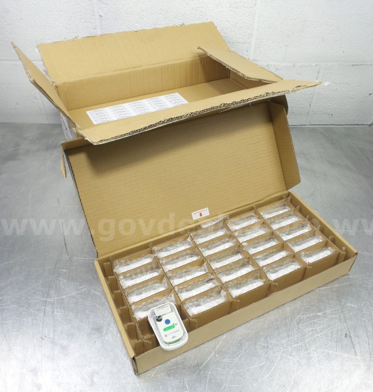 Box of 100 CenTrak Multi-Mode Asset Tag for Medical Devices ITD-761E ...