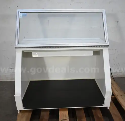 PCR Workstations 36&#x22;
