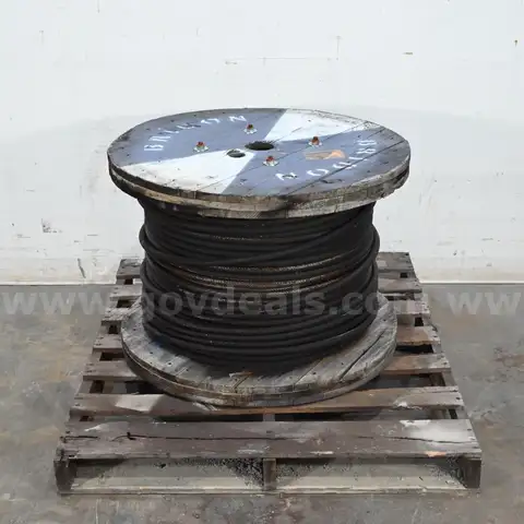 Spool of 3/4&#x22; Steel Cable