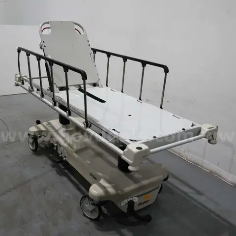 Stryker 0735 Stretcher NO MATTRESS