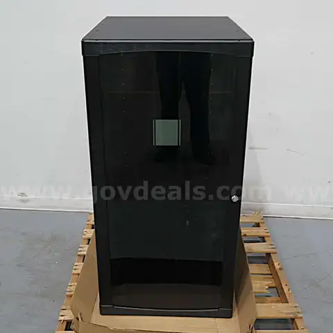 NEW Chatsworth Products Cube-iT Wall Mount Cabinet