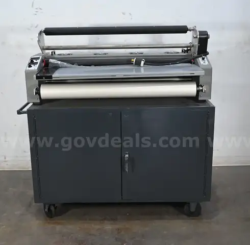 USI MRL42 Wide Format Laminator and Cabinet