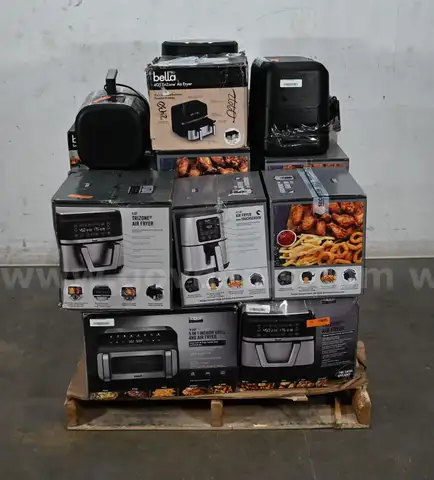 Lot of (22) AIr Fryers