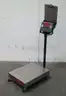 Ohaus Defender 3000 Scale