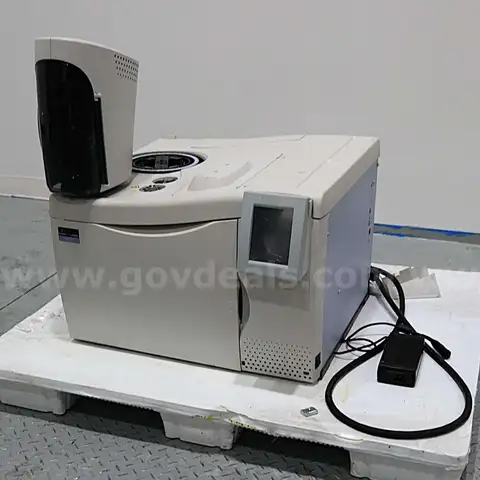 Perkin Elmer Arnel Clarus 500 Gas Chromatograph For parts or Repair