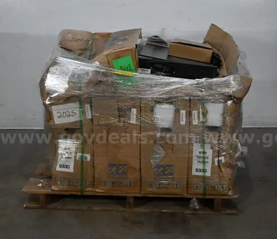 Lot of (8) NEW Emerson Liebert UPStation GXT Uninterruptible Power Supply GXT2-2000RT120