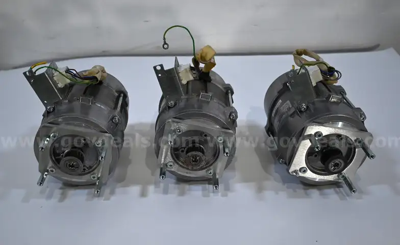 Lot of (3) Hanning S3A120-065P0037-015ENO-400 Motor 1400 rpm /3.7kW/220V 50 Hz 3PH/IP40