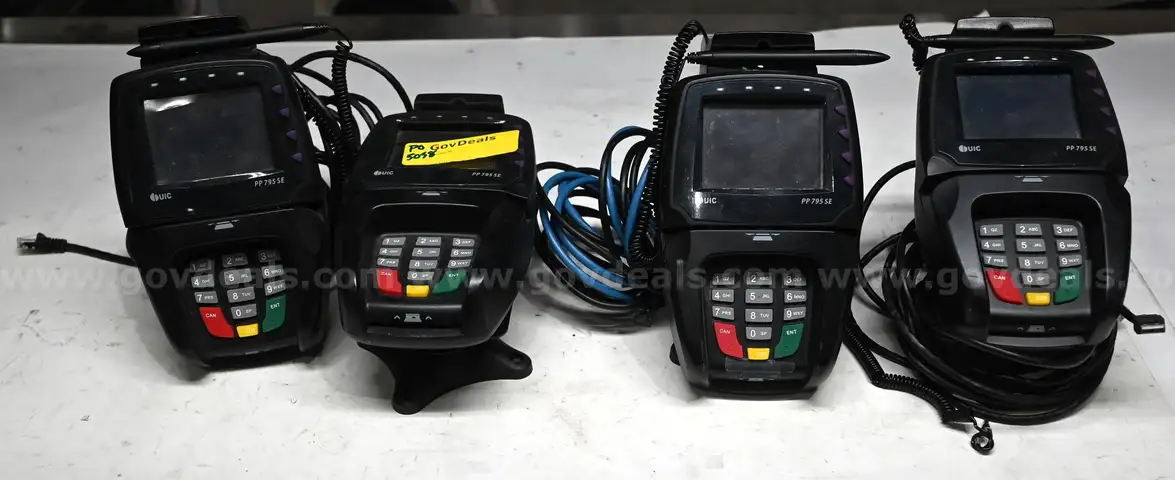 Lot of (4) UIC PP795SE Signature Pad