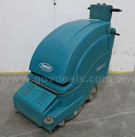 Tennant 2510 Walk-Behind Floor Burnisher Batteries Not Included 36 Volt