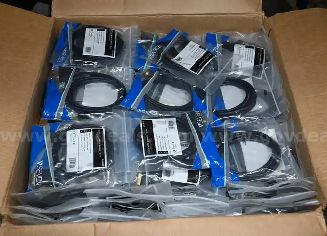 Lot of (120) NEW Seven HDMI to DVI-D Cable Black 2m
