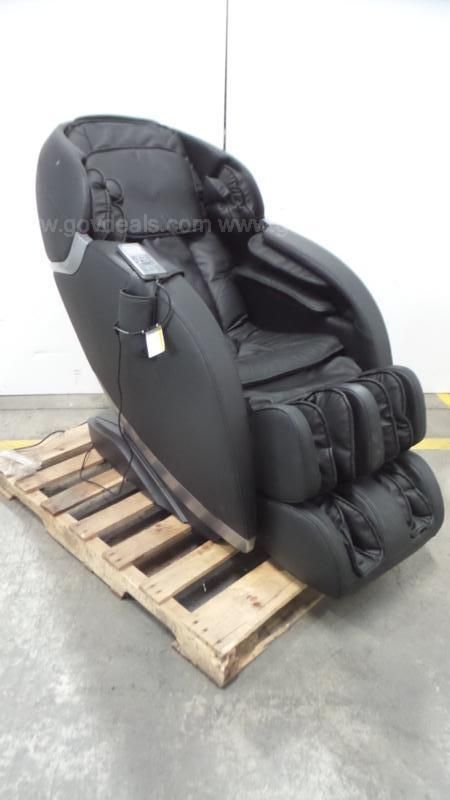 Insignia zero gravity online massage chair