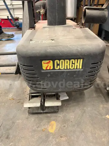 Corghi Artiglio 50 Tire Machine