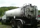 1987 INTERNATIONAL 2500 TAR SPREADER, TANDEM AXLE