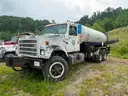 1987 INTERNATIONAL 2500 TAR SPREADER, TANDEM AXLE