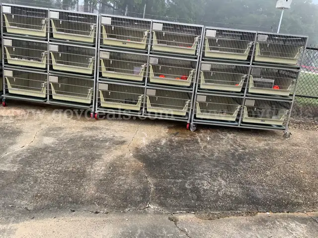 3 ALLENTOWN ANIMAL CAGES.